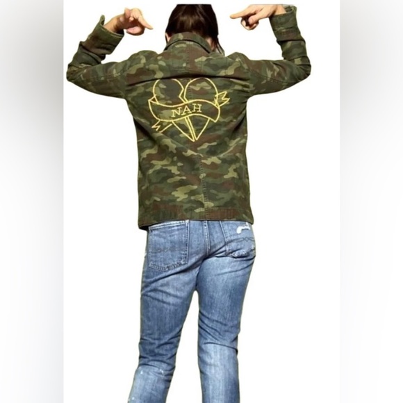 American Eagle Outfitters Green Camo Nah Embroidered Utility Shacket Jacket M - Picture 1 of 7